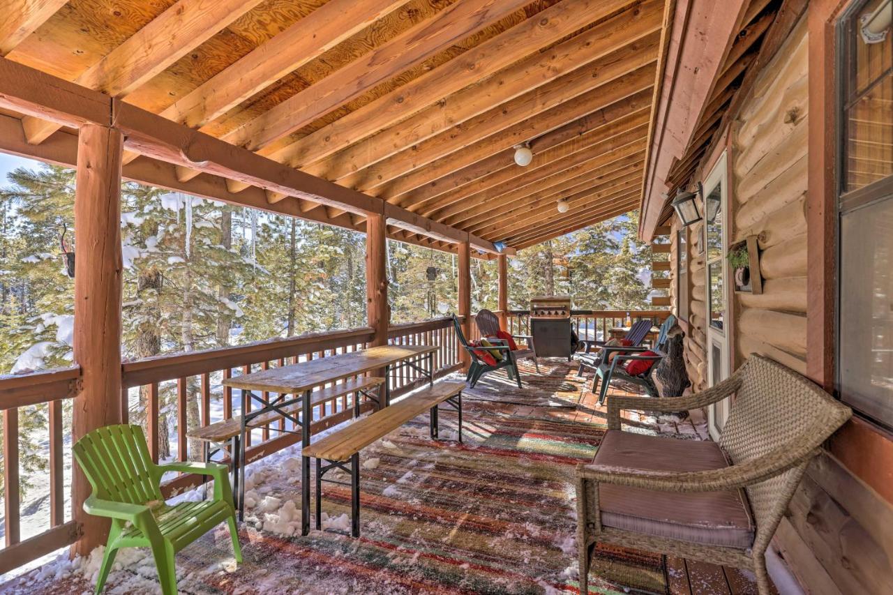 Rustic Duck Creek Village Cabin With Fire Pit! Екстер'єр фото